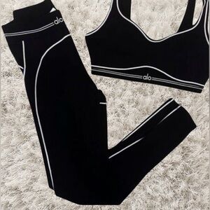 Airbrush High-Waist Heart Throb Leggings ONLY